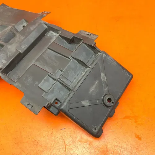 2009-2016 SUZUKI GSXR 1000 OEM REAR BACK TAIL UNDERTAIL BATTERY TRAY PLASTIC