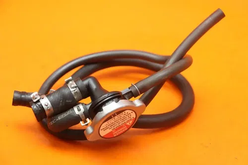 2018 04-25 HONDA CBR1000RR OEM RADIATOR CAP