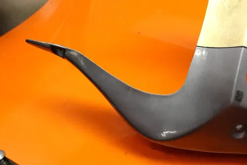 2001 2002 SUZUKI GSXR 1000 FIBERGLASS REAR BACK TAIL FAIRING COWL SHROUD