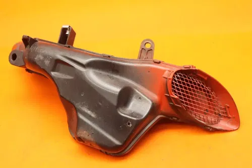2008-2011 SUZUKI HAYABUSA OEM RIGHT RAM AIR INTAKE DUCT TUBE
