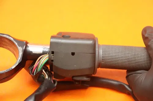 2007-2008 KAWASAKI NINJA ZX6R OEM LEFT CLIP ON HANDLEBAR with SWITCHES