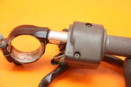 2007-2008 KAWASAKI NINJA ZX6R OEM LEFT CLIP ON HANDLEBAR with SWITCHES