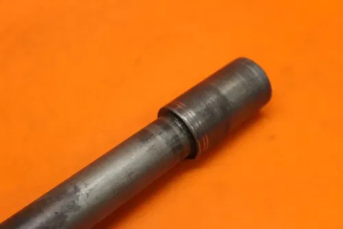 01-05 SUZUKI GSXR 600 750 OEM FRONT WHEEL RIM AXLE PIVOT BOLT