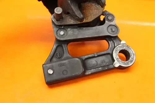 06-10 KAWASAKI NINJA ZX10R OEM REAR BACK BRAKE CALIPER W MOUNT BRACKET