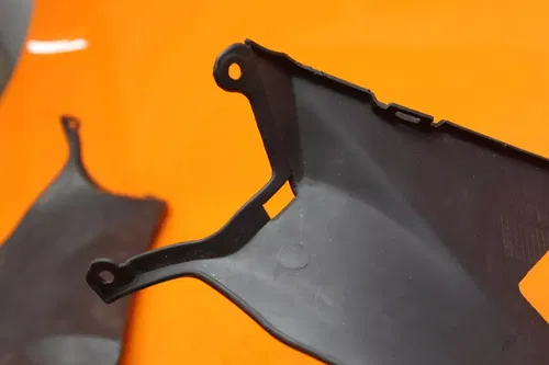2005 2006 SUZUKI GSXR 1000 ZXMT RIGHT LEFT INNER FAIRINGS COWLS PANELS TRIMS