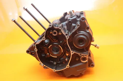 2011-2013 HONDA CBR 250R OEM ENGINE MOTOR CRANKCASE CRANK CASES BLOCK