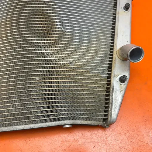 2012-2016 SUZUKI GSXR 1000 OEM ENGINE RADIATOR MOTOR COOLER COOLING RADIATER