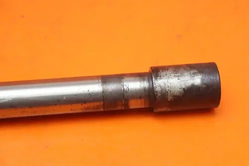 06-09 YAMAHA YZF R6S 03-04 R6 OEM STRAIGHT FRONT WHEEL RIM AXLE PIVOT BOLT