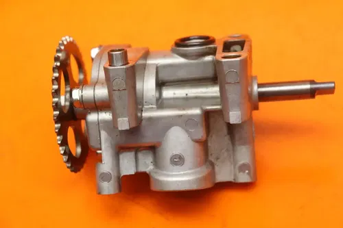 2009-2011 SUZUKI GSXR 1000 OEM ENGINE MOTOR OIL PUMP