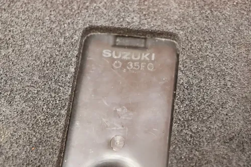 03-04 SUZUKI GSXR 1000 OEM AIRBOX AIR INTAKE FILTER BOX