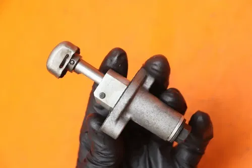 2006-2007 SUZUKI GSXR 600 750 OEM CAM CHAIN WITH GUIDES AND TENSIONER