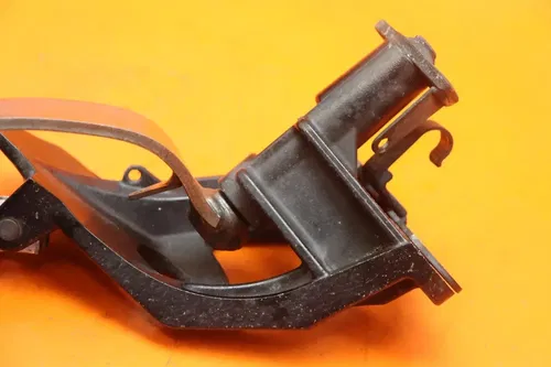 2014-2023 SUZUKI BOULEVARD M109R OEM RIGHT REARSET REAR SET DRIVER FOOT PEG REST