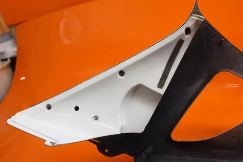 2000 2001 YAMAHA YZF R1 OEM LEFT MID UPPER SIDE FAIRING COWL PLASTIC