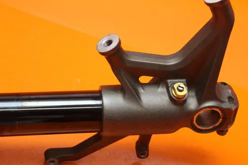 2004 2005 KAWASAKI NINJA ZX10R OEM LEFT FRONT FORK SHOCK SUSPENSION 44013-0005