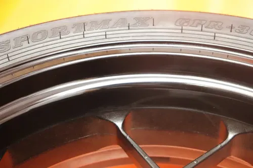 17-25 HONDA CBR1000RR OEM STRAIGHT REAR WHEEL BACK RIM W TIRE ***NO DENTS***