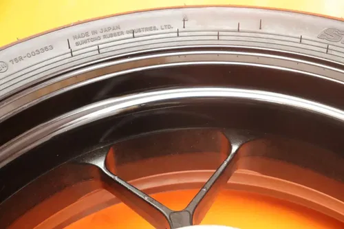 17-25 HONDA CBR1000RR OEM STRAIGHT REAR WHEEL BACK RIM W TIRE ***NO DENTS***