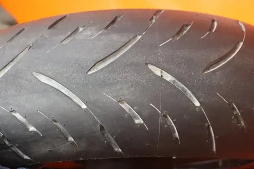 17-25 HONDA CBR1000RR OEM STRAIGHT REAR WHEEL BACK RIM W TIRE ***NO DENTS***