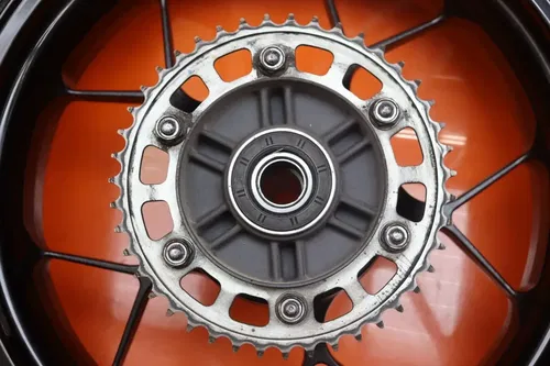 17-25 HONDA CBR1000RR OEM STRAIGHT REAR WHEEL BACK RIM W TIRE ***NO DENTS***