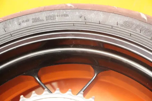 17-25 HONDA CBR1000RR OEM STRAIGHT REAR WHEEL BACK RIM W TIRE ***NO DENTS***