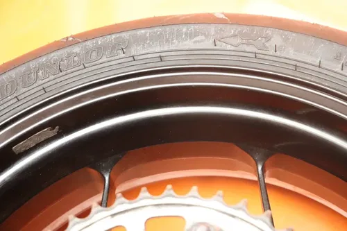 17-25 HONDA CBR1000RR OEM STRAIGHT REAR WHEEL BACK RIM W TIRE ***NO DENTS***