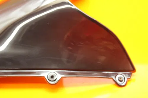 2004-2007 HONDA CBR 1000RR FRONT WINDSHIELD WINDSCREEN  64250-MEL-000ZA