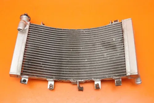 2004-2007 SUZUKI HAYABUSA ENGINE RADIATOR MOTOR COOLER COOLING RADIATER
