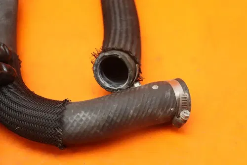 2001-2008 SUZUKI GSXR 1000 OEM RADIATOR HOSES ENGINE COOLANT WATER HOSE SET