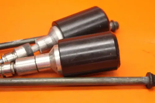 02-10 2004 YAMAHA YZF R1 OEM ENGINE MOUNTING BOLTS HARDWARE MOTOR SCREWS