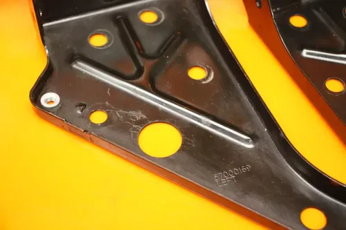 2017 HARLEY-DAVIDSON STREET GLIDE FLHXS OEM FAIRING LEFT RIGHT SUPPORT BRACKETS