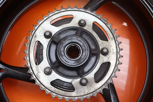 08-09 SUZUKI GSXR 600 750 REAR WHEEL BACK RIM W TIRE