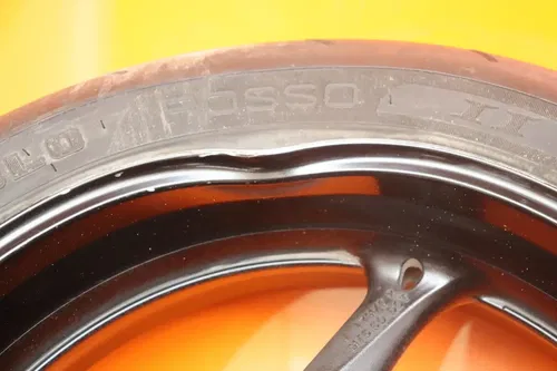 08-09 SUZUKI GSXR 600 750 REAR WHEEL BACK RIM W TIRE