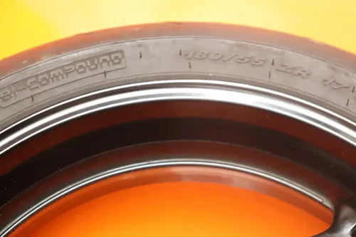 08-09 SUZUKI GSXR 600 750 REAR WHEEL BACK RIM W TIRE