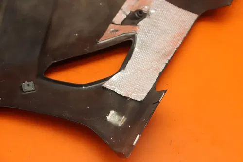 2013 SUZUKI GSXR 1000 AFTERMARKET RIGHT MID UPPER SIDE FAIRING COWL PLASTIC