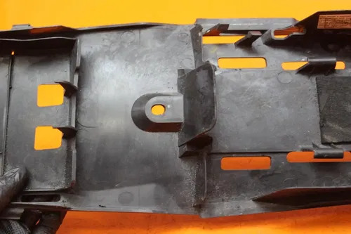 2005 2006 SUZUKI GSXR 1000 OEM REAR BACK TAIL UNDERTAIL BATTERY TRAY PLASTIC