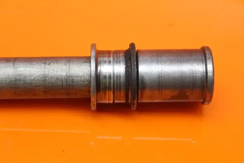 2013-2017 KAWASAKI NINJA ZX6R OEM STRAIGHT FRONT WHEEL RIM AXLE PIVOT BOLT