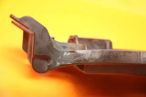 2009-2012 KAWASAKI NINJA ZX6R OEM REAR BACK TAIL UNDERTAIL BATTERY TRAY PLASTIC