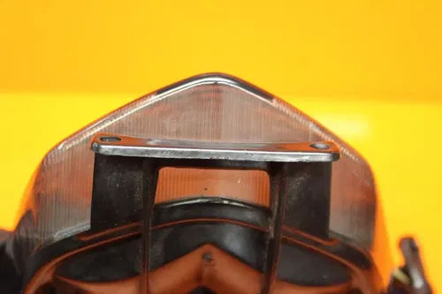 2001 2002 SUZUKI GSXR 1000 AFTERMARKET REAR TAIL TAILLIGHT BACK BRAKE LIGHT