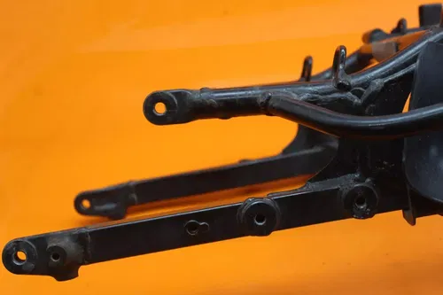 99-07 SUZUKI GSXR1300R BUSA REAR SUBFRAME BACK SUB FRAME 41200-24F10