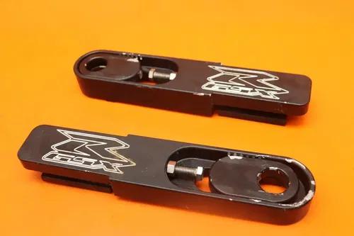09-16 2013 SUZUKI GSXR 1000 OEM SWINGARM EXTENSION SETW LINE AND CHAIN