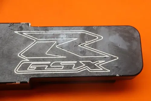 09-16 2013 SUZUKI GSXR 1000 OEM SWINGARM EXTENSION SETW LINE AND CHAIN