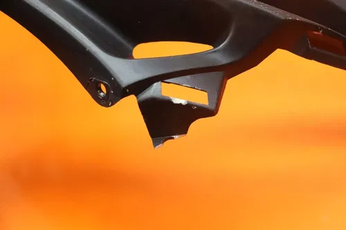 2013 SUZUKI GSXR 600 750 ZXMT FRONT CENTER COWL FAIRING