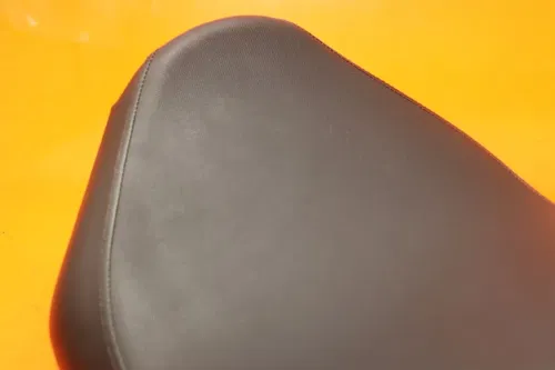 06-14 2008 SUZUKI BOULEVARD M109R OEM FRONT DRIVERS SEAT