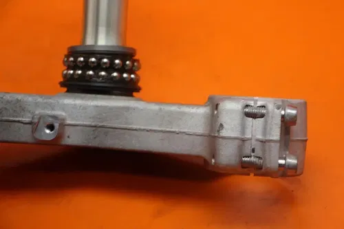 2009-2012 KAWASAKI NINJA ZX6R ZX600R OEM STRAIGHT FRONT FORKS CLAMP LOWER TRIPLE