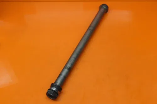 11-17 SUZUKI BOULEVARD M109R OEM REAR AXLE BACK WHEEL RIM PIVOT BOLT AXEL