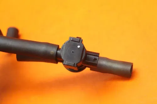 2017-2024 KAWASAKI Z900 OEM AIR VALVE SOLENOID TOP ENGINE SWITCH SENSOR