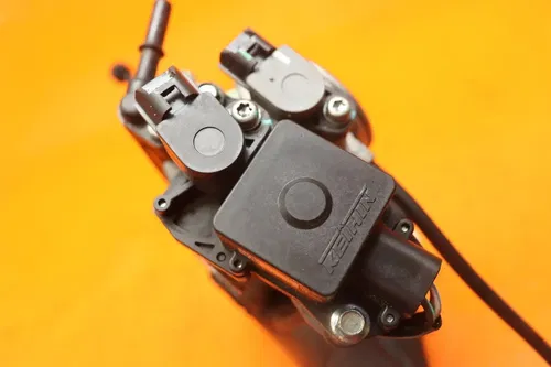2017-2022 KAWASAKI NINJA 650 MAIN FUEL INJECTORS / THROTTLE BODIES BODY
