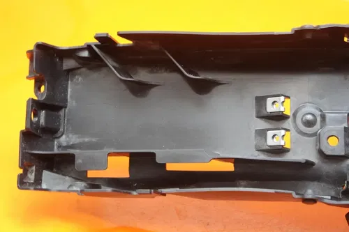 22-24 YAMAHA YZF R7 OEM REAR BACK TAIL UNDERTAIL BATTERY TRAY PLASTIC