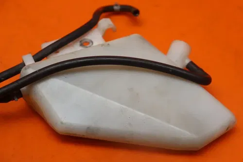 06-07 SUZUKI GSXR 600 750 OEM COOLANT WATER TANK RESERVOIR BOTTLE