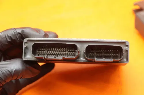 2005-2006 KAWASAKI NINJA ZX6R OEM ECU COMPUTER CONTROLLER UNIT BLACK BOX ECM CDI
