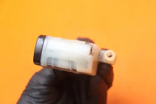 2006-2007 SUZUKI GSXR 600 750 OEM REAR BRAKE MASTER FLUID RESERVOIR TANK BOTTLE